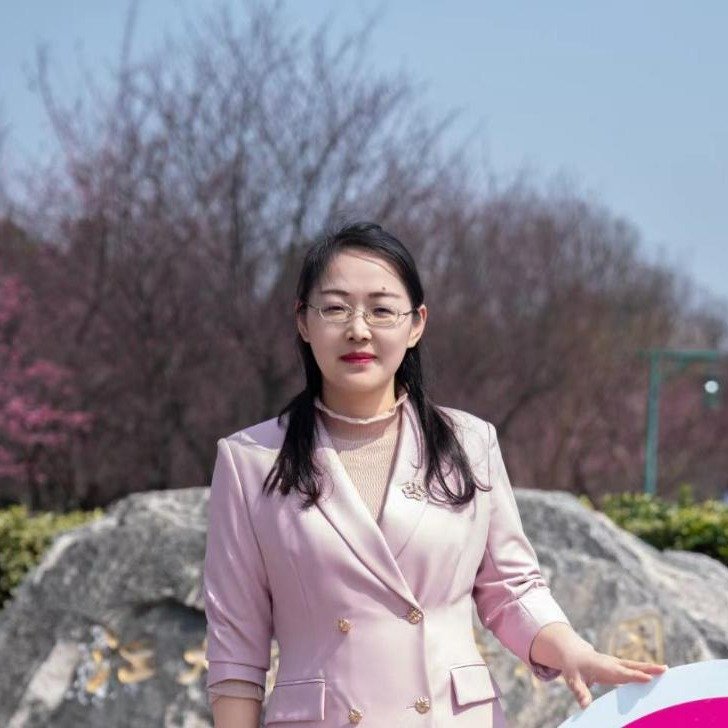 数学专业国际化办学实践... 主讲人